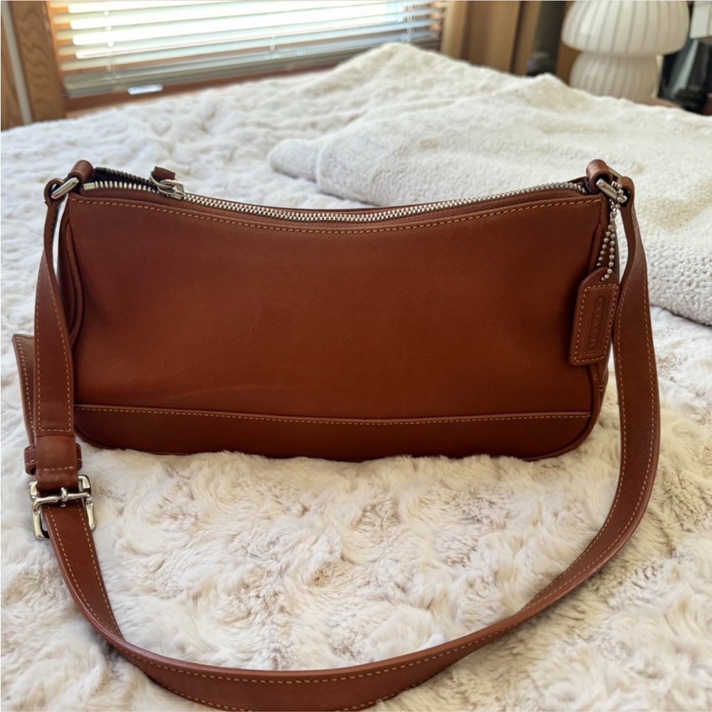 Rare Vintage Coach Hampton Demi Brown Leather Shoulder Crossbody Bag 7587